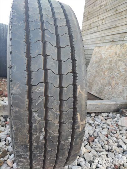 Грузовая шина бу 215 75 R17.5 Goodyear