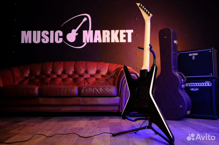 Электрогитара + Комплект
