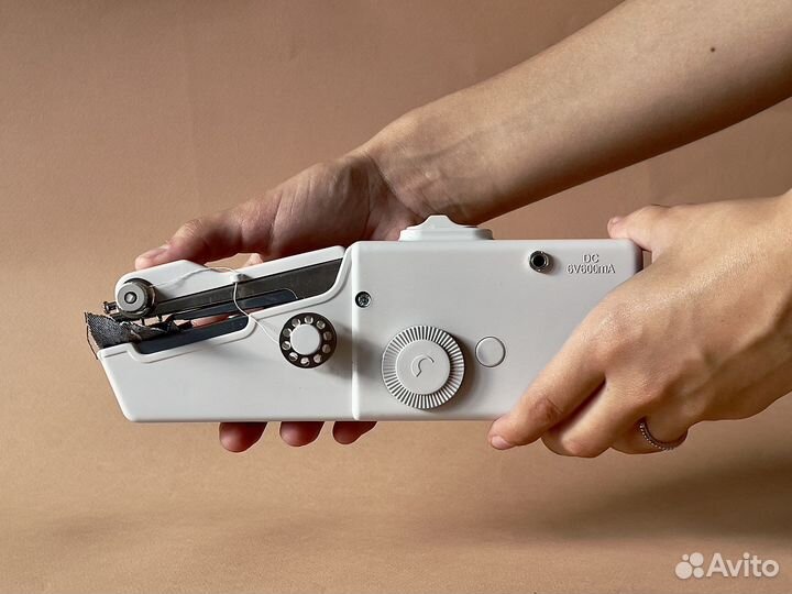 Швейная машинка ручная новая