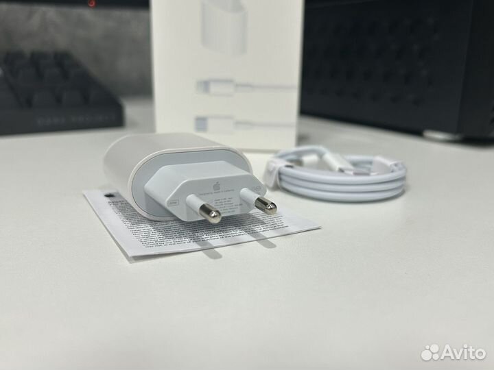 Комплект зарядки Apple 20w