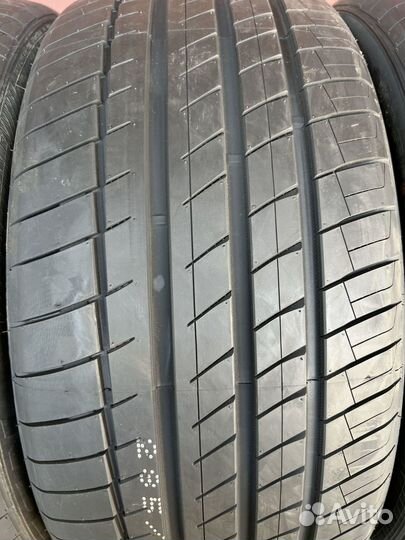 Kapsen RS26 Practical Max HP 285/40 R22 и 325/35 R22 116H