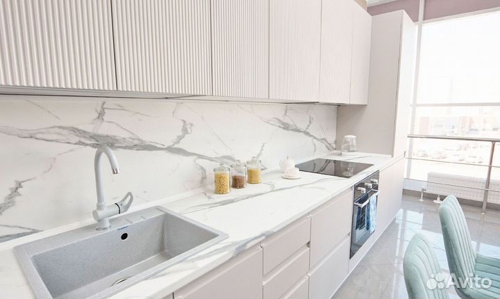 Кухня. Кухонный гарнитур новый