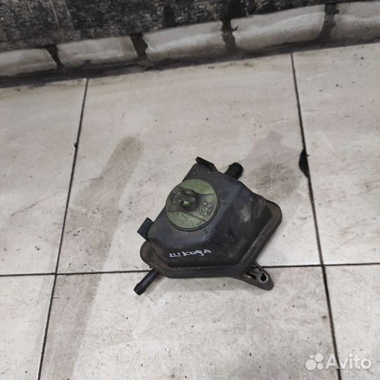 Бачок гур Octavia A4, Polo, Golf 4, Bora