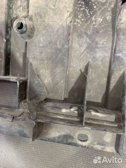 Пыльник переднего бампера Nissan X-Trail