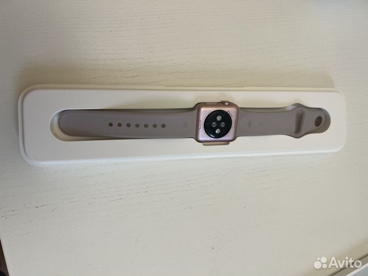 Apple watch sport 7000