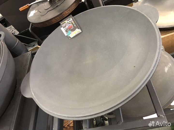 Чугунная сковорода садж