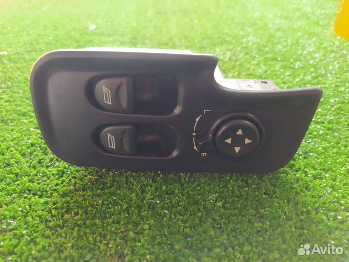 Блок управления стеклоподъемниками передний Alfa