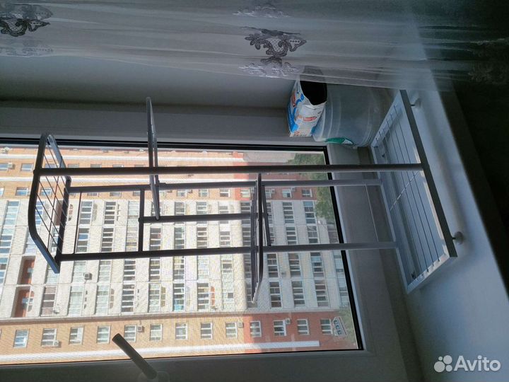 Подставка для цветов