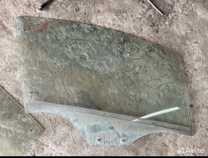 Стекло правое Chevrolet Spark M300