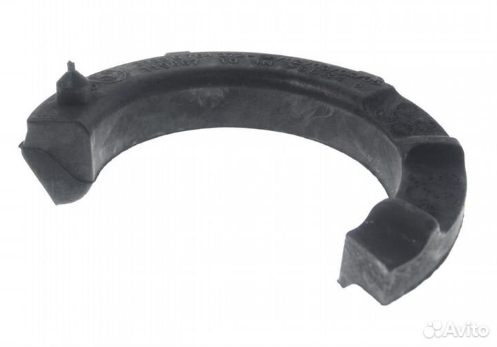 Прокладка BMW 1 (E81,E87) пружины передней нижняя