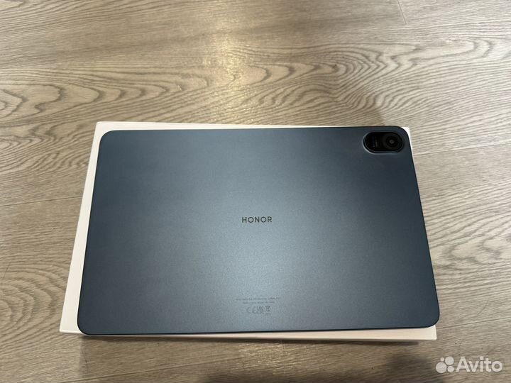 Планшет Honor Pad 8