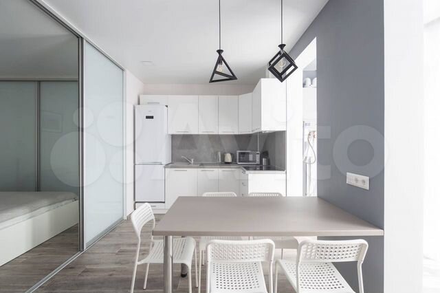 2-к. квартира, 55 м², 13/17 эт.