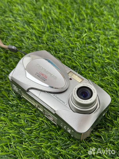 Цифровой фотоаппарат Olympus Camedia C-460 y2k