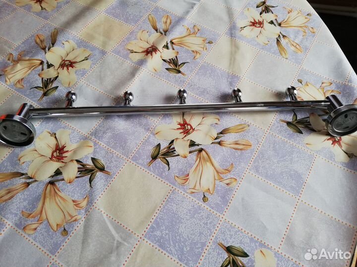 Вешалка для полотенцев