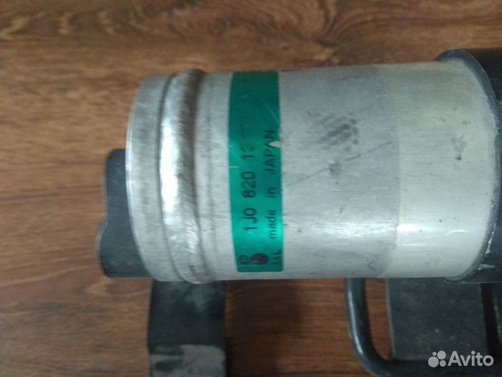 Зап.части радиатор кондиционера Шкода октавия.а