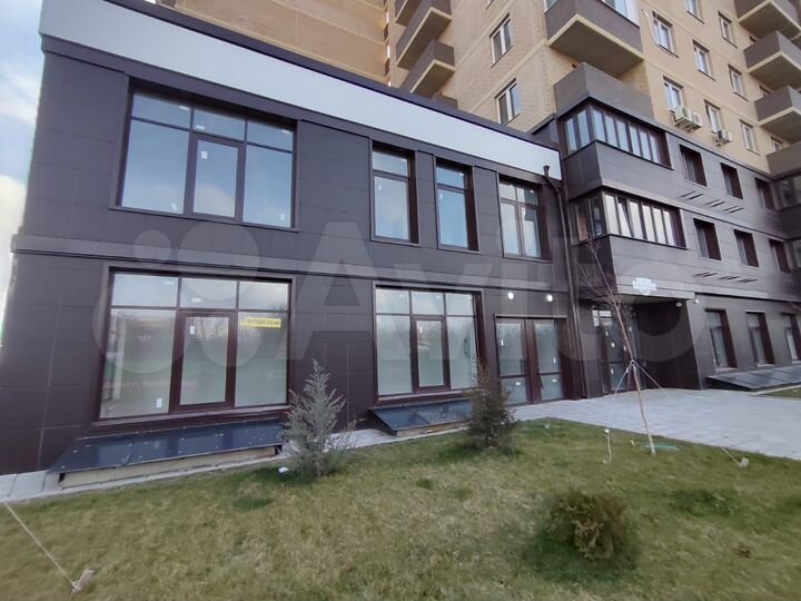 1 этаж на въезде в ЖК, 140 м2