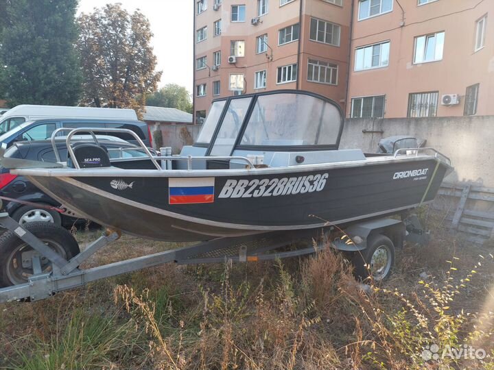 Моторная лодка