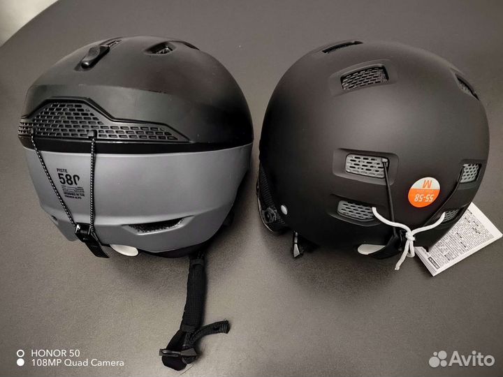 Шлем горнолыжный