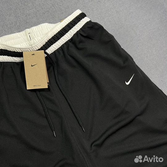 Шорты Nike / новые Размер XL