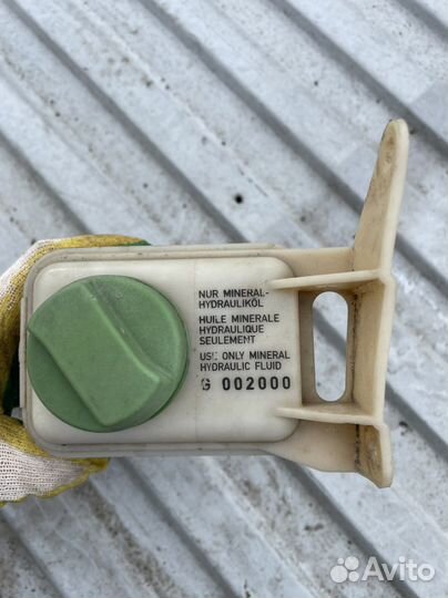 Ауди A6 C5 бачок гур