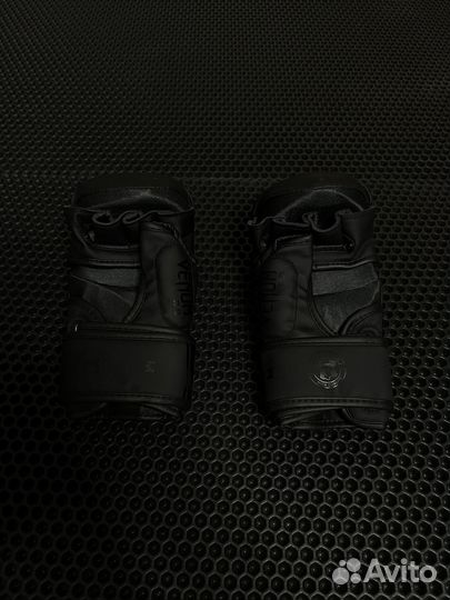 Перчатки для мма крабы Venum