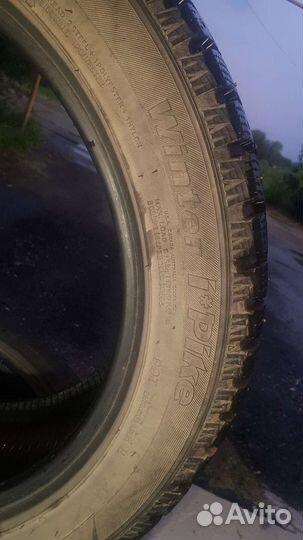 Hankook Winter I'Pike W409 215/50 R17 91T