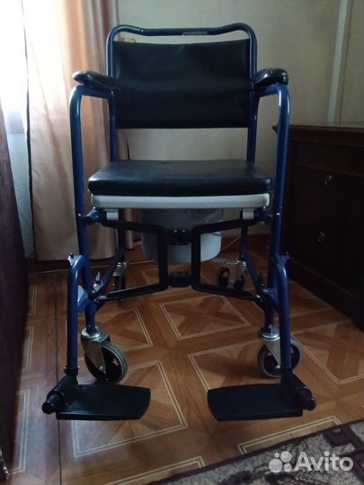Кресло стул санитарный