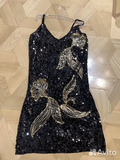 Вечернее платье