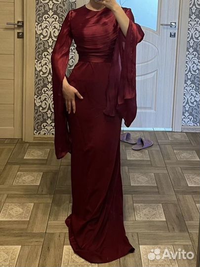 Вечернее платье 42 44 46(регулируется в талии)
