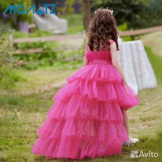 Пышное платье для девочки со шлейфом на выпускной