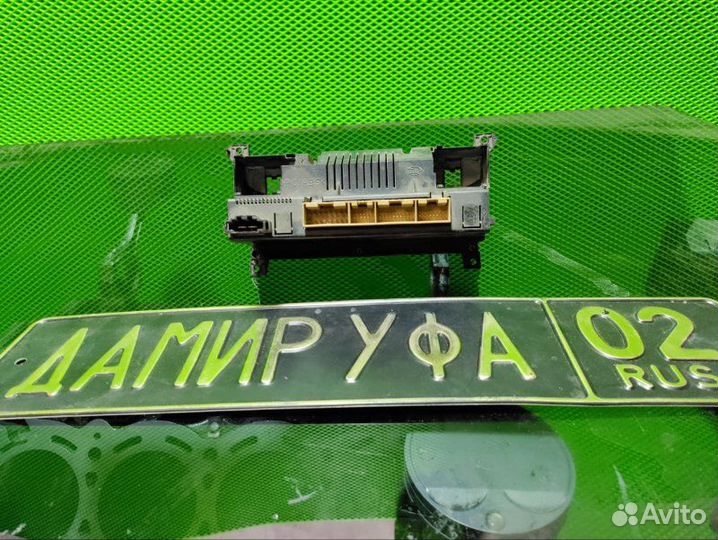 Блок управления климат-контролем Audi А6 1998-2001