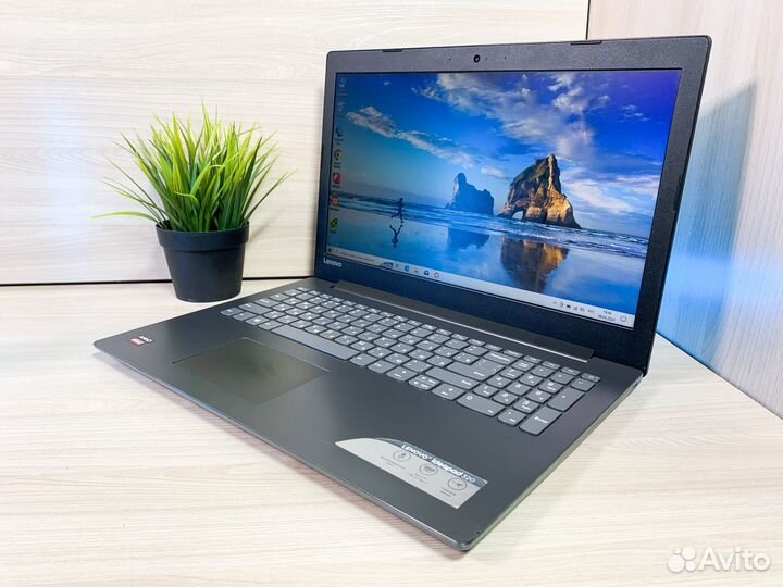 Ноутбук Lenovo AMD A10-9 / R7 M440 / 8Gb /SSD 240
