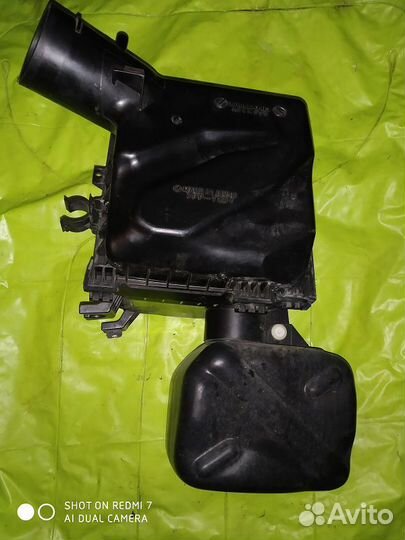 Корпус воздушного фильтра Subaru Outback BPE 2005г