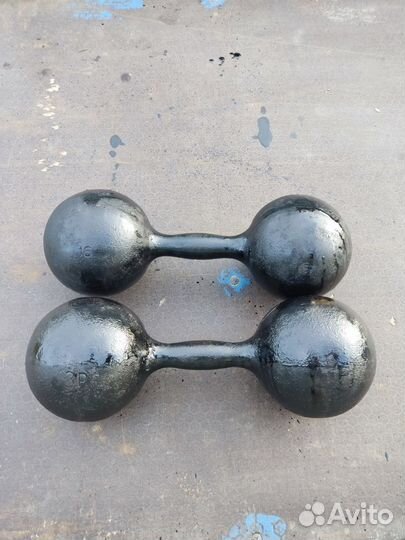 Гиря 32 кг, гантели 16 кг