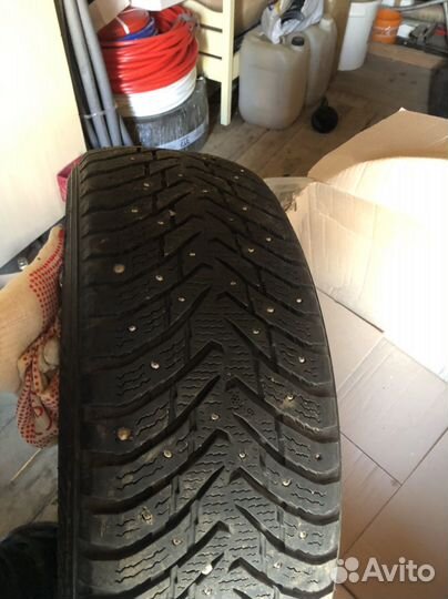 Nokian Tyres Hakkapeliitta 8 235/55 R20