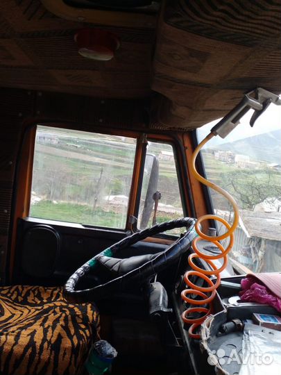 Продаю камаз