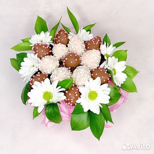 Клубника в шоколаде, букет из клубники