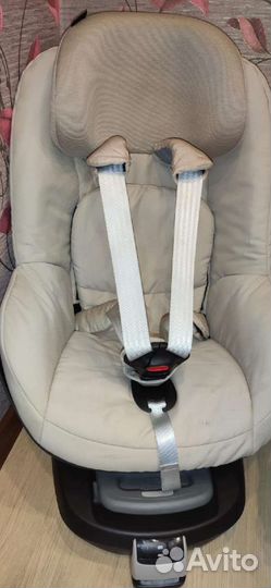 Детское автокресло maxi cosi pearl и база с isofix