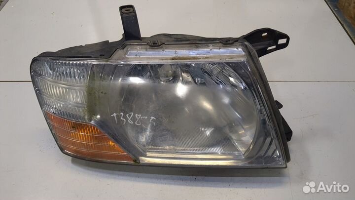 Фара (передняя) Mitsubishi Pajero / Montero, 2004