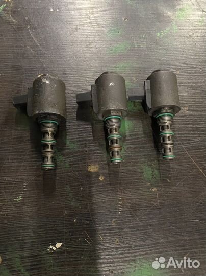 Клапан блока стабилизации Range Rover Sport 2009г