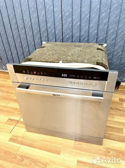 Компактная встраиваемая пмм Neff,доставка