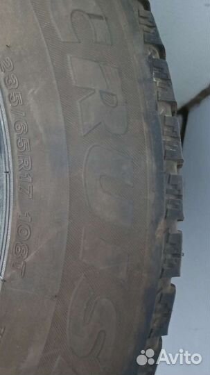 Bridgestone Ice Cruiser 7000 235/65 R17 108T