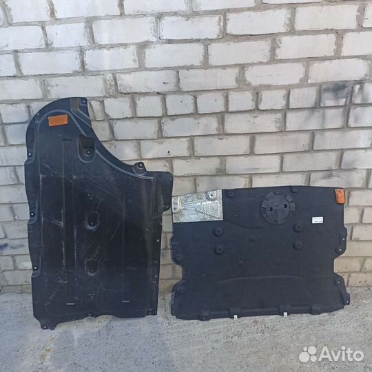 BMW X3 G01 Пыльник двигателя защита 5175739472