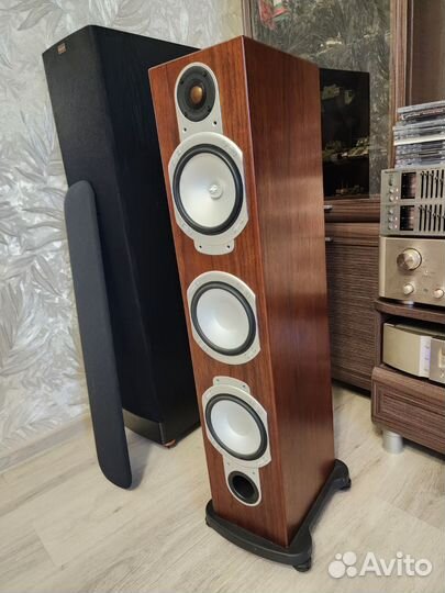 Напольные колонки Monitor Audio Silver RS-8