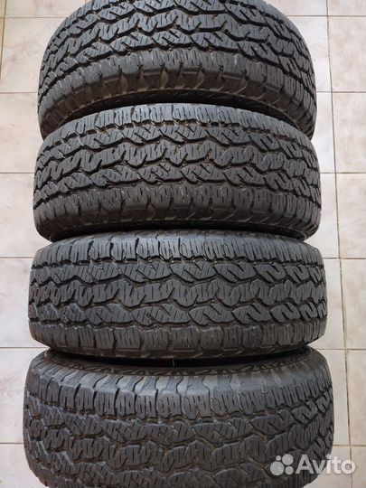 Matador MP 72 Izzarda A/T 2 215/65 R16 98H