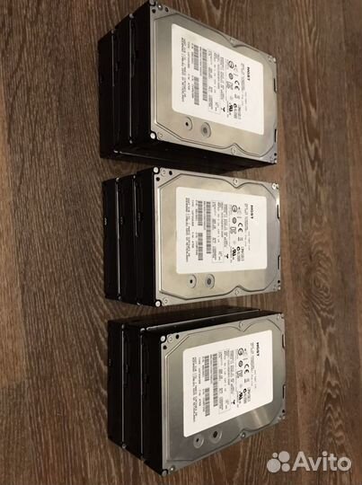 Жесткий диск sas 300gb