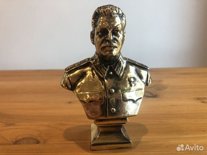 Бюст Сталин бронза