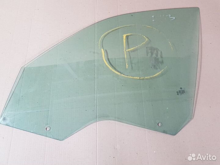 Стекло переднее левое Bmw X3 E83 LCI N52B30 2007