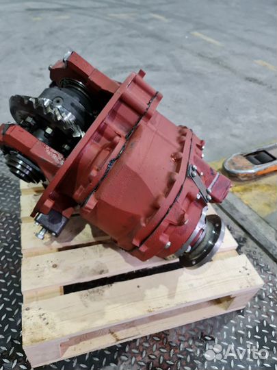 64301-2502010-020 Редуктор среднего моста 29/27