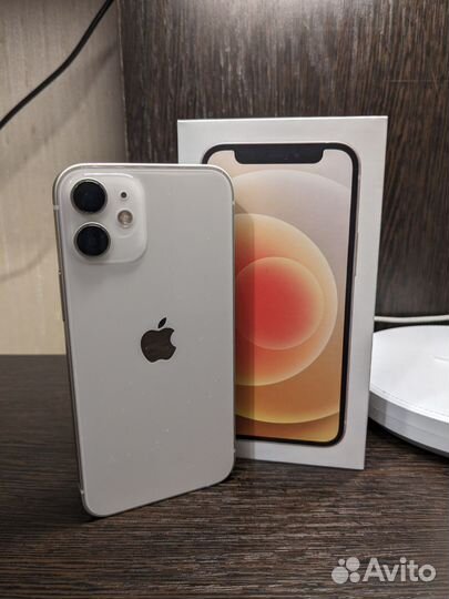iPhone 12 mini, 64 ГБ